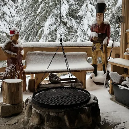 Дом отдыха Mountain House With Jacuzzi -cypisowka *